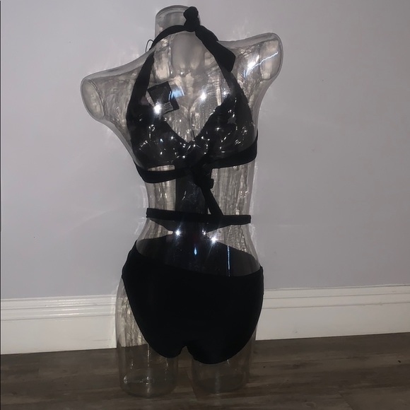 👙One Piece Swimsuit👙 - Picture 5 of 6